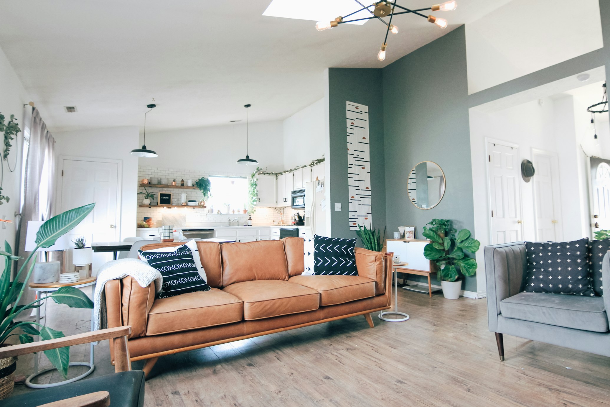 Luxury Studio Apartment for Lodge
